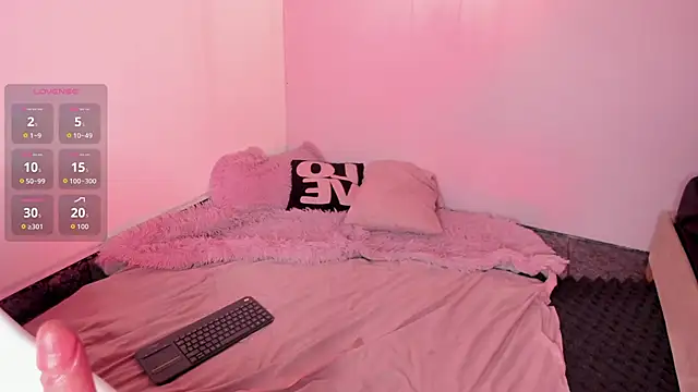 Snapshot of ATENA_JB chatting on November 5, 2025, 3:28 am ATENA JB online show from November 5, 2025, 3:28 am