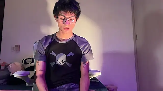 Angel bunny2 online show from September 11, 2025, 1:17 am