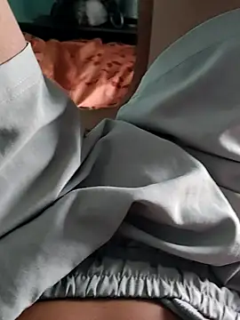RAYI Queen 4 online show from June 15, 2026, 12:29 pm