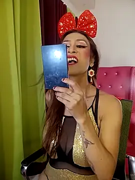 MelaneaHilton online show from November 7, 2025, 11:32 am