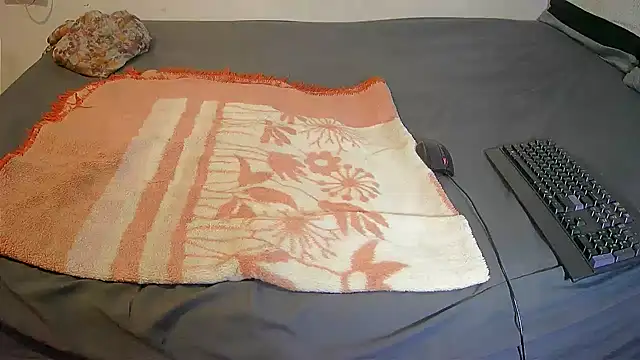 SpicyExi online show from March 13, 2026, 4:19 am