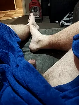 hubbyfun19 online show from May 8, 2026, 3:56 am