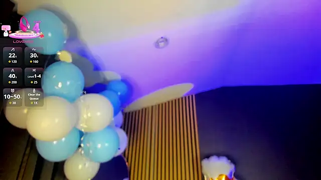 Gina 77 online show from October 2, 2025, 12:12 pm