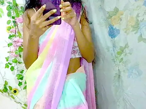 senuxxx online show from April 28, 2026, 5:07 pm