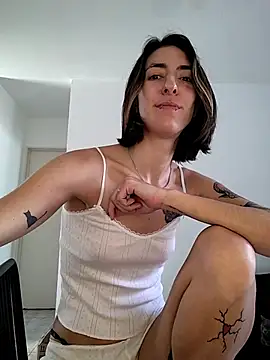 sweetsinxxx online show from July 9, 2026, 3:49 pm