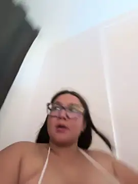 Kyleighc online show from May 15, 2026, 11:23 pm