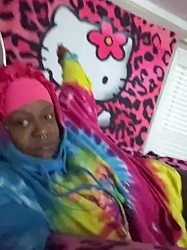 Snapshot of ShesTheOne_444 chatting on October 21, 2025, 11:33 am ShesTheOne 444 online show from October 21, 2025, 11:33 am