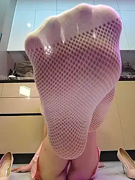 ThalinaFlame online show from January 5, 2026, 8:23 pm