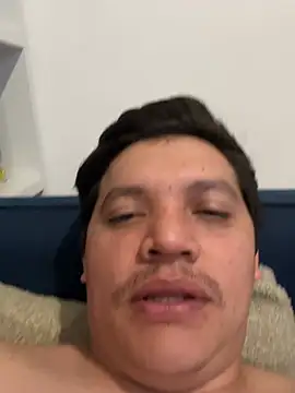 michael877675 online show from February 25, 2026, 5:39 am