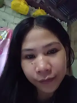 sweet essa online show from June 5, 2026, 2:51 am
