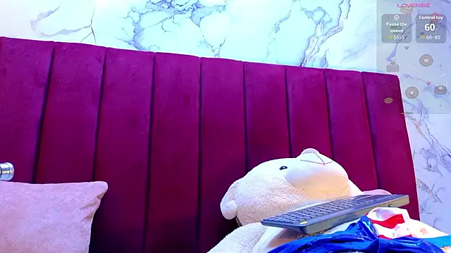 Snapshot of PrincePoppy chatting on February 6, 2026, 4:06 am PrincePoppy online show from February 6, 2026, 4:06 am