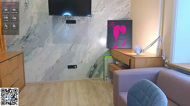 miss bubbles  online show from October 2, 2025, 1:12 am