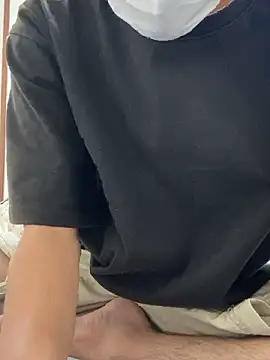 yuyusan07 online show from September 29, 2025, 12:32 pm