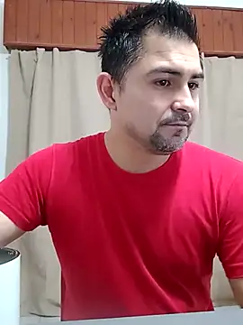 Bradd 32 online show from July 7, 2026, 11:47 am