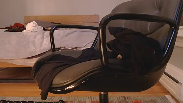 hungbottom603 online show from December 21, 2025, 10:17 pm