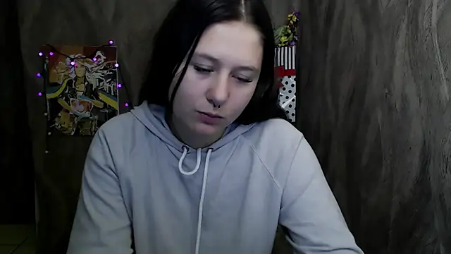 Snapshot of Linda_S_ chatting on November 14, 2025, 12:26 pm Linda S online show from November 14, 2025, 12:26 pm