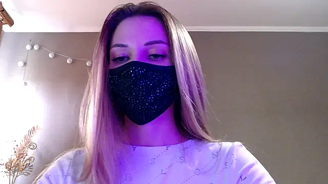 Iris lave online show from April 15, 2026, 3:30 pm