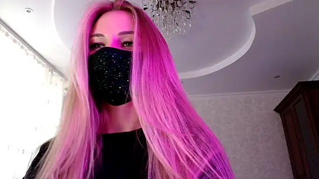 Snapshot of Iris_lave chatting on July 22, 2026, 2:20 pm Iris lave online show from July 22, 2026, 2:20 pm