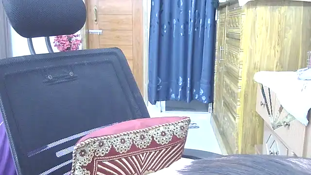 Obonti 2000 online show from March 8, 2026, 5:50 pm