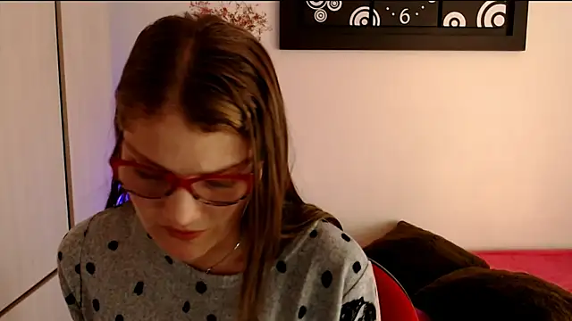 Camila-ventura online show from January 6, 2026, 7:50 pm