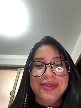 Snapshot of lucy_grey25 chatting on April 14, 2026, 6:36 pm lucy grey25 online show from April 14, 2026, 6:36 pm
