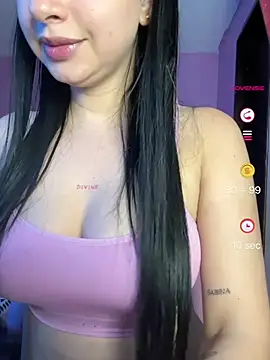 Snapshot of lucy_grey25 chatting on July 11, 2026, 3:48 pm lucy grey25 online show from July 11, 2026, 3:48 pm
