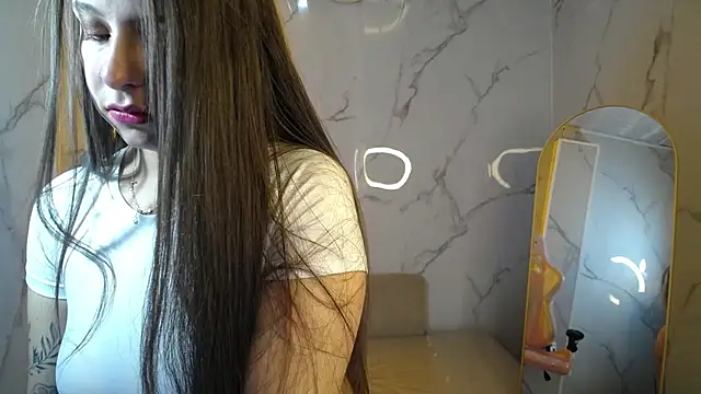 Snapshot of _Mia_sweet_b chatting on October 19, 2025, 12:50 pm Mia sweet b online show from October 19, 2025, 12:50 pm