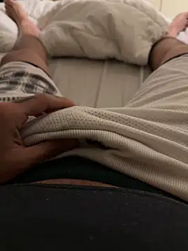 umeghj online show from April 26, 2026, 8:28 pm