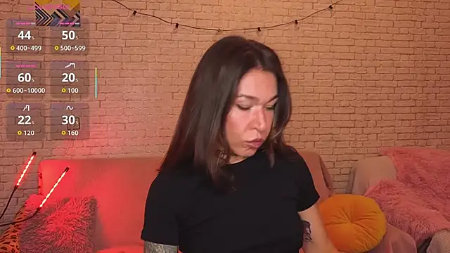 ReginaFoXXXy online show from November 12, 2025, 10:48 am