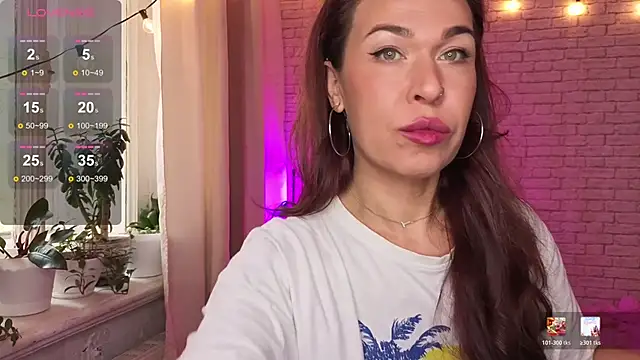 ReginaFoXXXy online show from February 2, 2026, 10:36 am