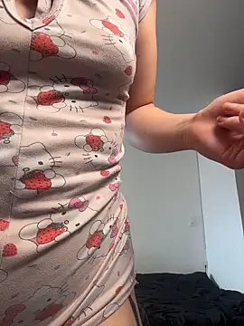 Sharon Black online show from April 11, 2026, 2:21 pm