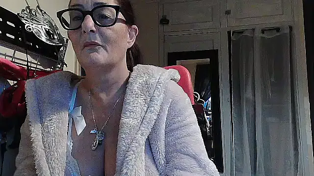 Mistress-Ivy51 online show from October 31, 2025, 6:47 am