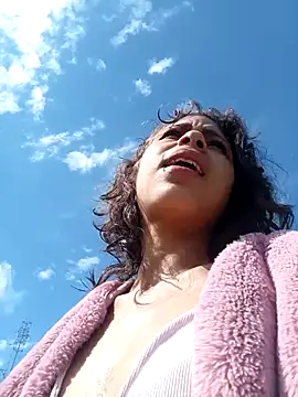 Tendercouple1 online show from April 11, 2026, 2:21 pm