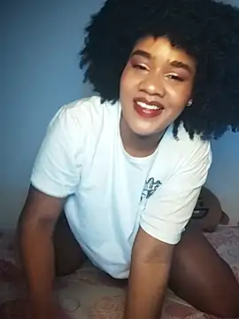 Snapshot of Maaaar_ chatting on September 24, 2025, 12:47 am Maaaar online show from September 24, 2025, 12:47 am