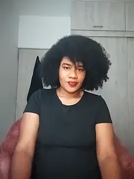 Snapshot of Maaaar_ chatting on October 15, 2025, 3:01 pm Maaaar online show from October 15, 2025, 3:01 pm