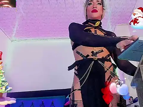 samanthaatt online show from November 18, 2025, 10:25 pm