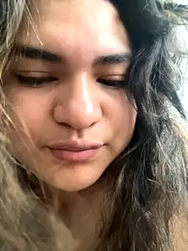 andi03 online show from November 7, 2025, 9:37 pm