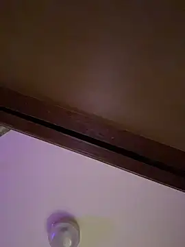 Tu GataLinda online show from November 8, 2025, 5:29 am