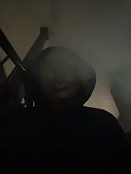 Tu GataLinda online show from November 26, 2025, 10:22 pm