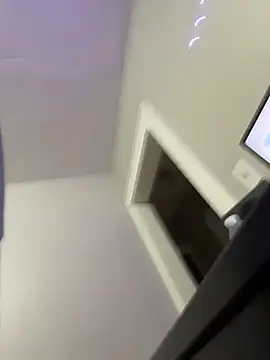 Tu GataLinda online show from December 2, 2025, 2:56 pm