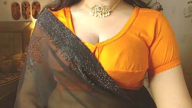 Jazz kaur  online show from July 17, 2026, 7:37 am