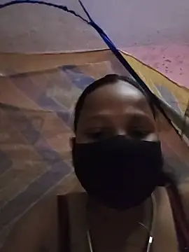 shalubhabhi69 online show from December 2, 2025, 7:09 pm