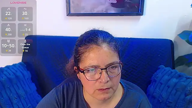 Snapshot of Linda_banks_ chatting on February 3, 2026, 2:53 am Linda banks online show from February 3, 2026, 2:53 am