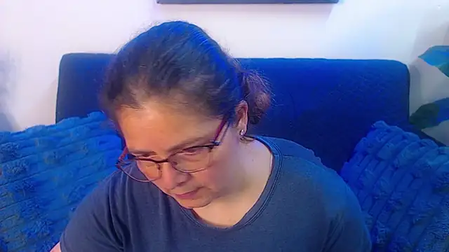 Snapshot of Linda_banks_ chatting on February 5, 2026, 2:05 am Linda banks online show from February 5, 2026, 2:05 am