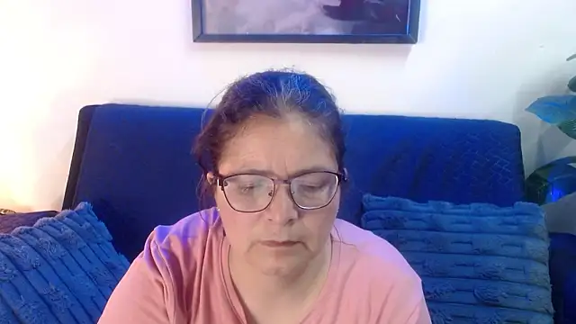 Snapshot of Linda_banks_ chatting on March 3, 2026, 2:07 am Linda banks online show from March 3, 2026, 2:07 am