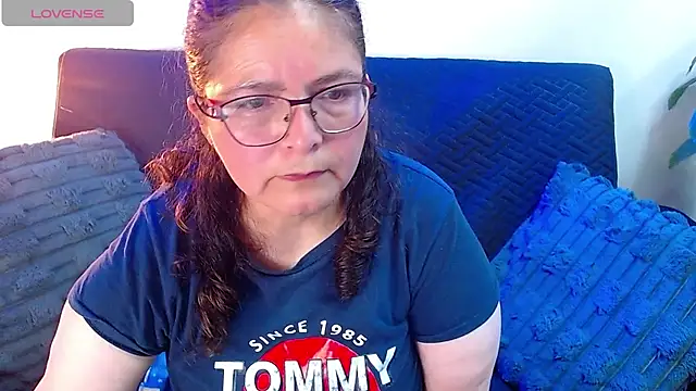 Snapshot of Linda_banks_ chatting on June 13, 2026, 1:25 am Linda banks online show from June 13, 2026, 1:25 am