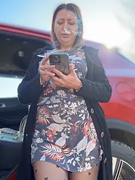 Milena-MilfaXXX online show from November 17, 2025, 5:57 am