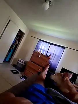 Snapshot of pullitoff chatting on September 22, 2025, 2:41 pm pullitoff online show from September 22, 2025, 2:41 pm