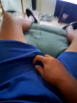 Snapshot of pullitoff chatting on October 11, 2025, 9:57 pm pullitoff online show from October 11, 2025, 9:57 pm