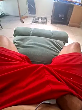 Snapshot of pullitoff chatting on November 17, 2025, 3:51 pm pullitoff online show from November 17, 2025, 3:51 pm